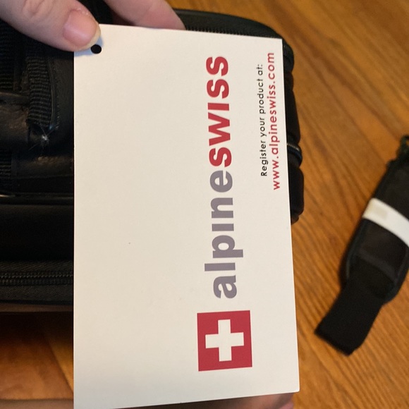 ALPINE SWISS MESSENGER BAG COLOMBIAN LEATHER 15.6” LAPTOP BRIEFCASE PORTFOLIO - Picture 7 of 10